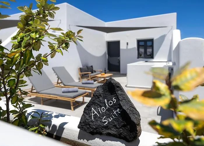 Terra Vecchia Fira (Santorini)